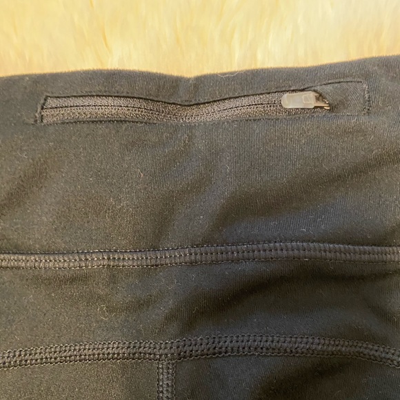 Women’s Nike Dri Fit Cropped Leggings, Sz Md - Picture 6 of 6